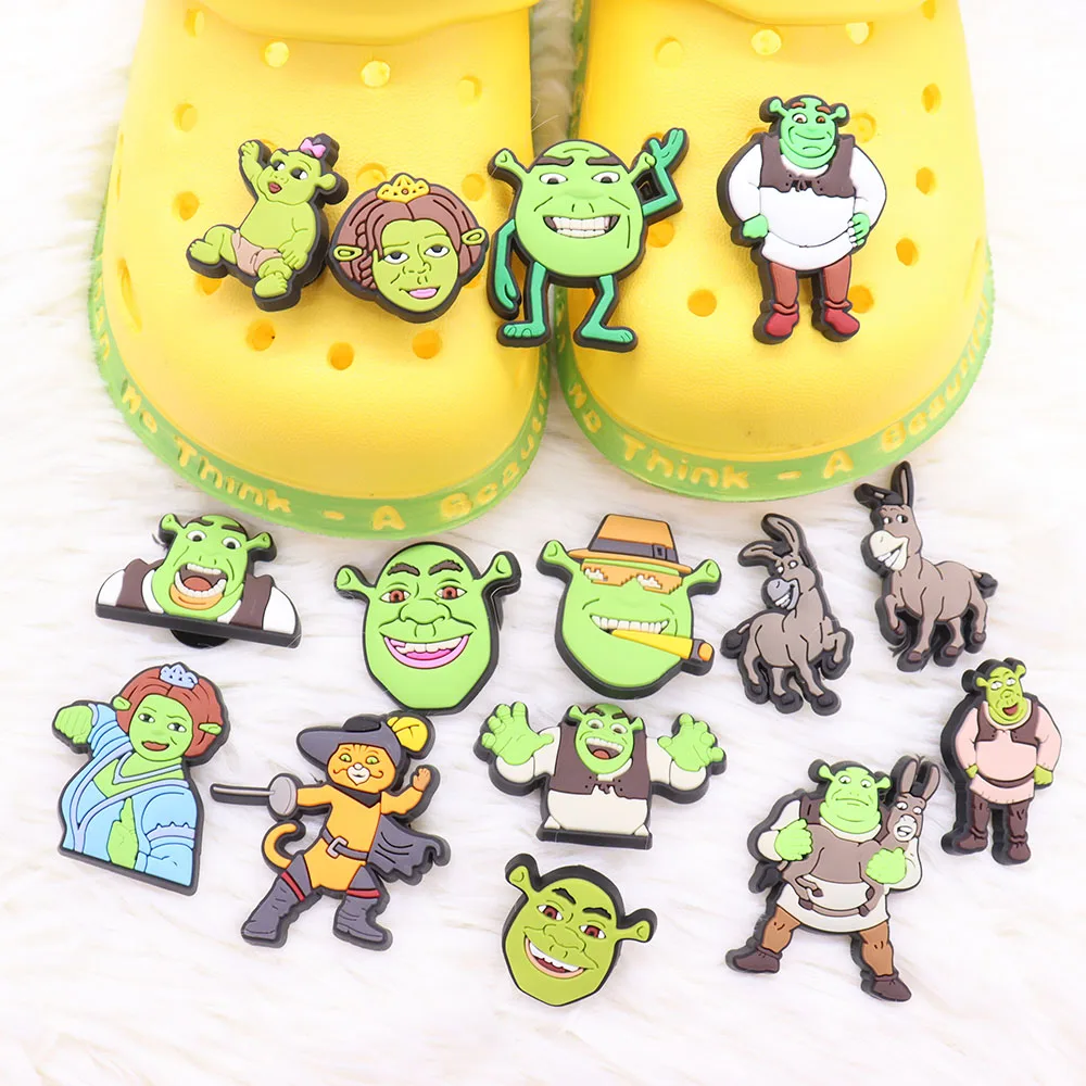 

Hot Sale 1pcs Shoe Charms Green Alien Creature Donkey Yellow Cat PVC Garden Shoe Buckle Decoration Fit Croc Jibz Kids X-mas Gift