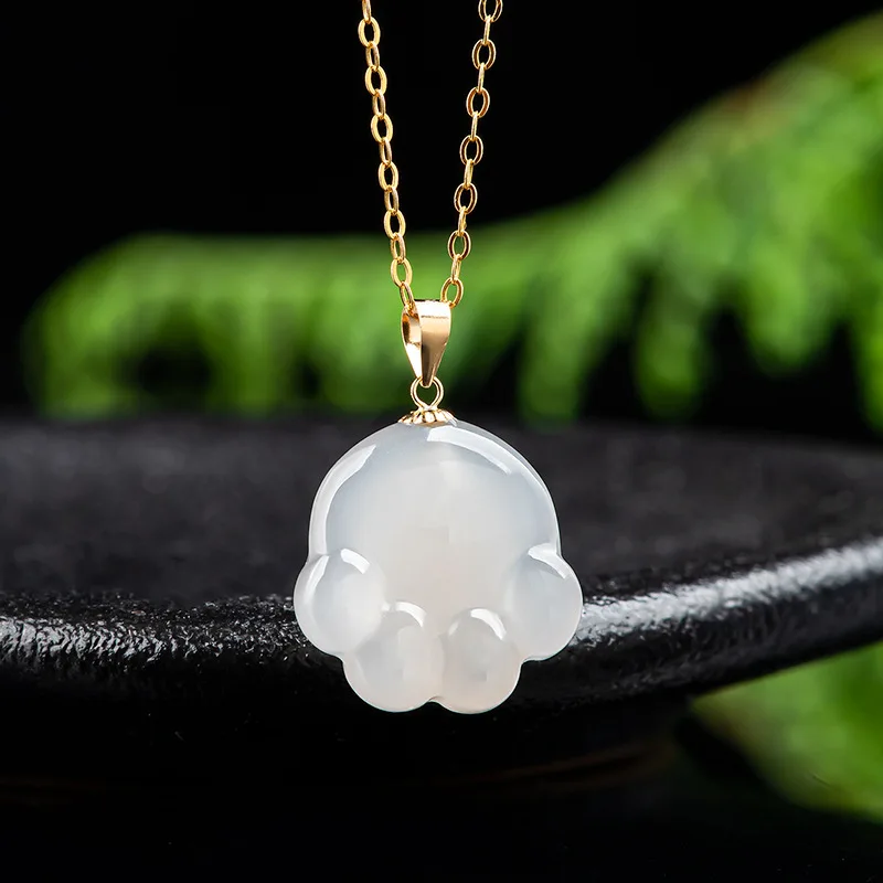 

Mai Chuang/ Hand Carved/ Hetian White Jade Cat Paw Emerald Necklace Pendant Fashion Elegant Personality Jewelry Men Women Gift