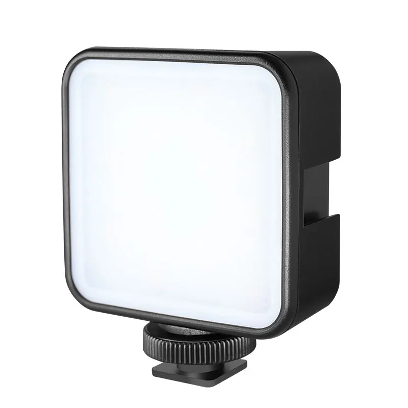 Фото YONGNUO YN60RGB Pocket RGB Video Light 2500K-9500K Adjustable Small Portable LED Video Fill Light With 1/4 Screw Cold Shoe Seat №5