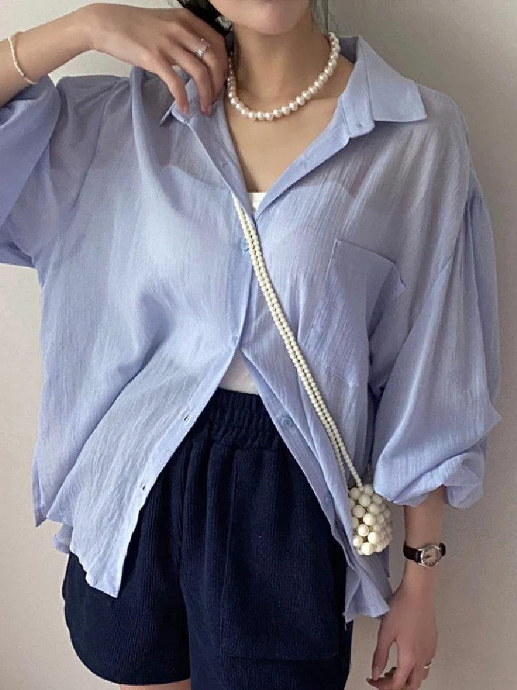 

Блузка женская однотонная в Корейском стиле, шикарная летняя нишевая универсальная рубашка с отложным воротником, кружевной дизайн с разре...