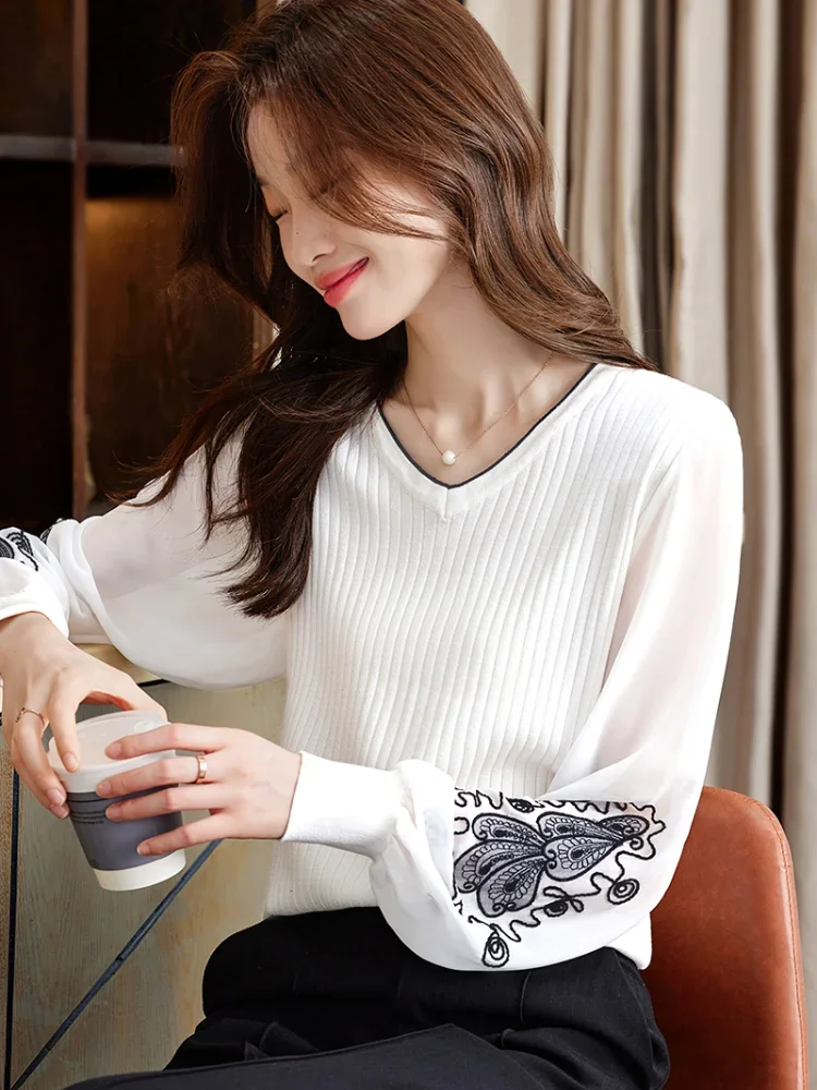 Женский трикотажный свитер с V-образным вырезом и длинным рукавом-фонариком