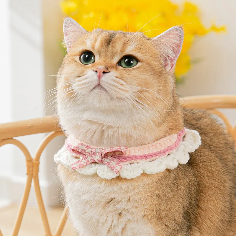 

Collar for cats knitted bow collar cute necklace For kittens Detachable colla small scarf saliva towel luxury supplies for cats