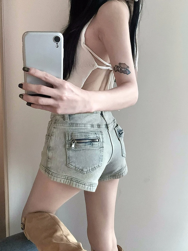 

Spicy Girl Vintage Tight Denim Shorts Women's Summer Hot Pants Small Tall Waist Sexy A-line Straight Leg Wide Leg Pants