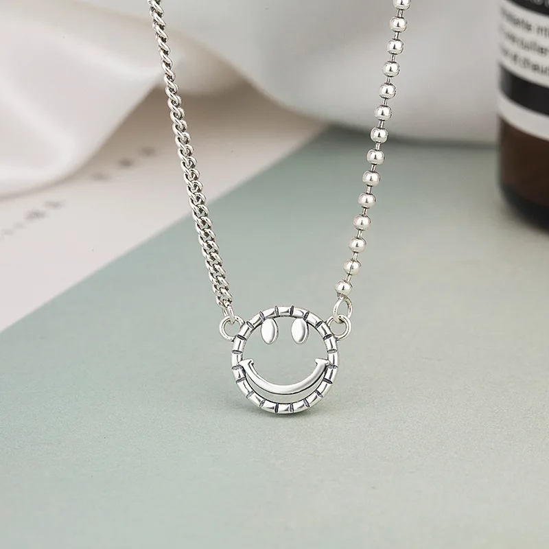 

Chic and Trendy 925 Sterling Silver Collarbone Necklace for Women, Hollow Out Cartoon Smiley Face Pendant , Ins Style