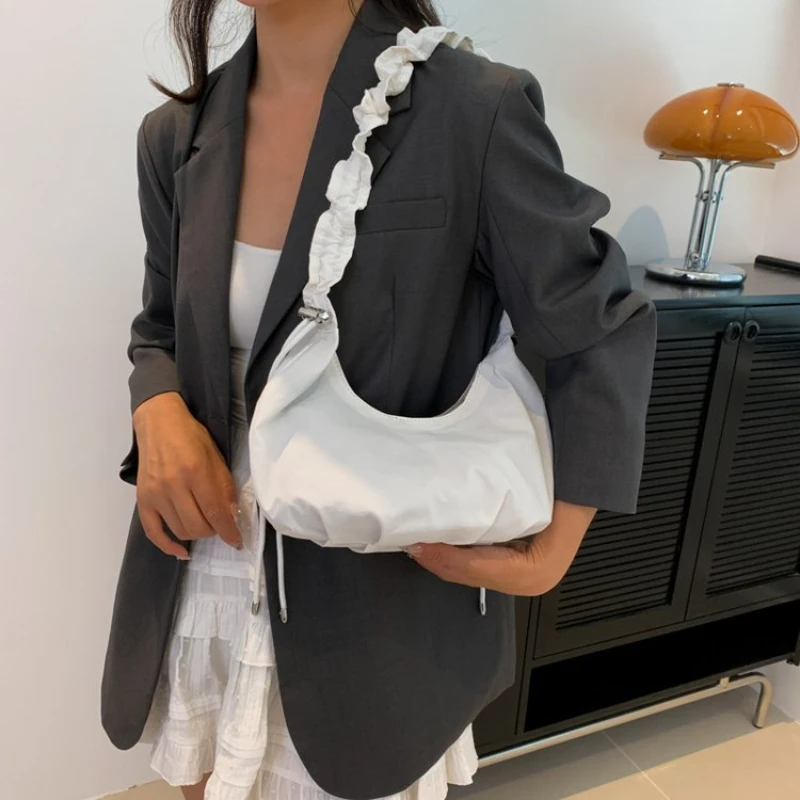 

Summer Hot Selling Nylon Bag Leisure Fashion Trend Shoulder Bag Versatile Lightweight Large Capacity Travel Shopping Handbag