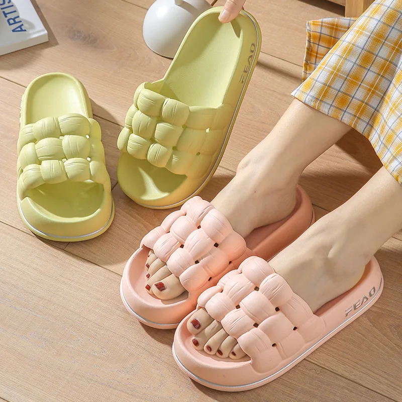 

Fashion Design Thick Platform Women Slippers Summer Leisure Shoes EVA Outdoor Beach Ladies Sandal Soft Non-slip Woman Slippers