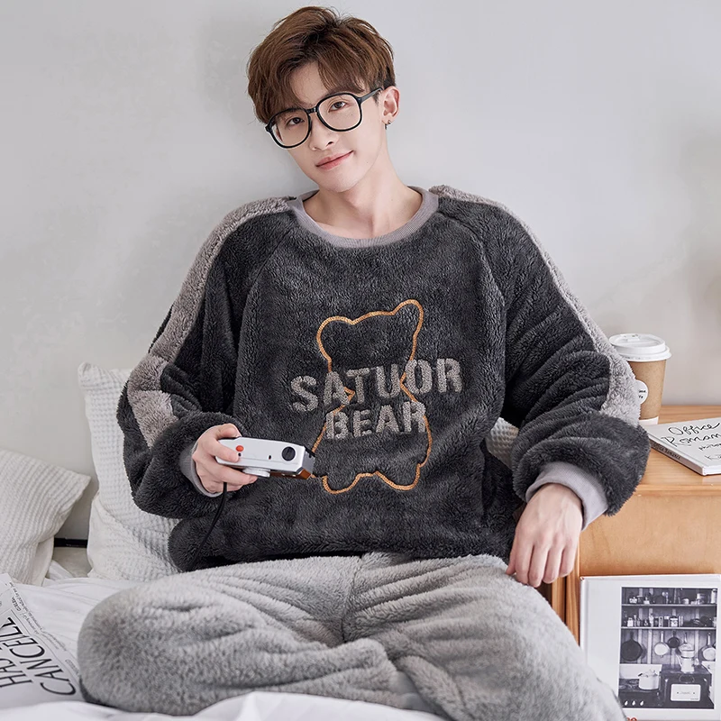 FUNISHI Winter Pajamas Men's pijama Loose Version Pajama Set Inspissate Flannel Plus Size 4XL Pullover Sleepwear Cartoon