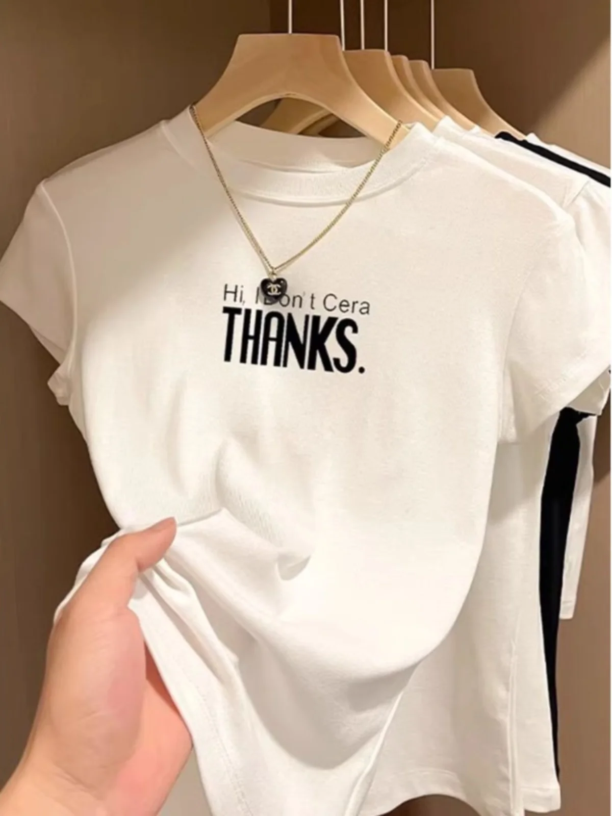 Европейские товары футболка с открытыми плечами и коротким рукавом для женщин в