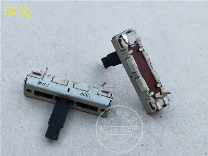 

The second-hand 30MM straight-slide single-link potentiometer B10k handle length 15MMC