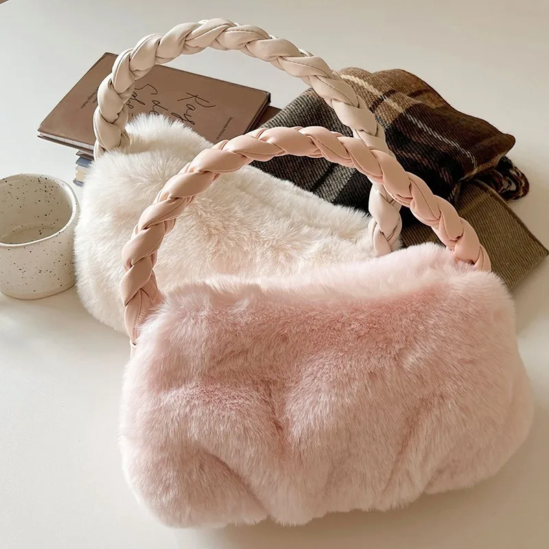 

Women's Solid Bag 2023 Autumn Winter Fashion Fashion Cute One Shoulder Hand Bag for Women Fluffy Versatile Handbag Soft Luxury