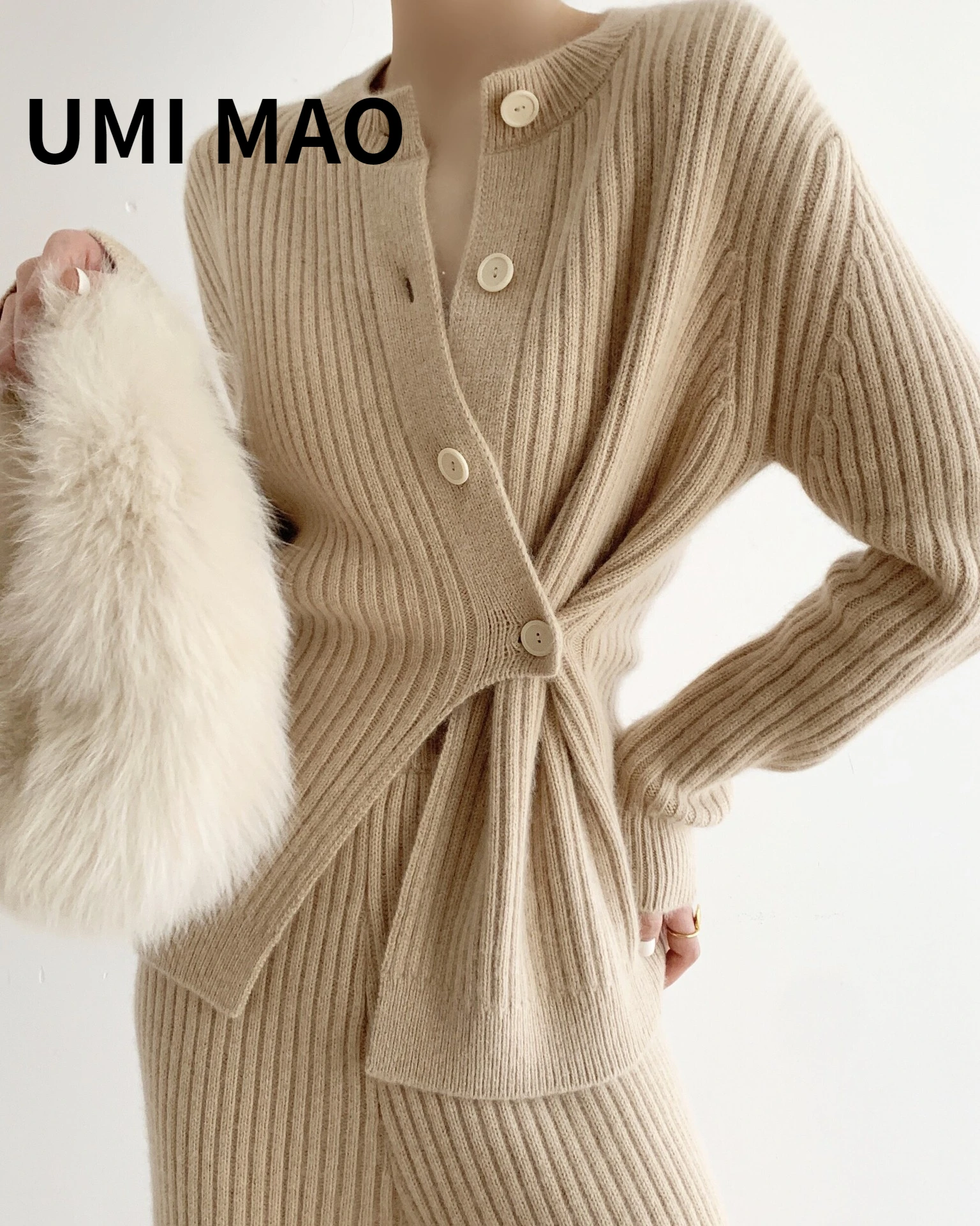 UMI MAO 2022 Autumn And Winter New Knitted Suit Women's Niche Design Fashion Slim Sweater Cardigan Wide-leg Pants Two-piece Set