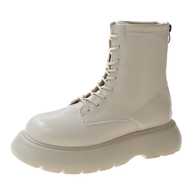 Женские ботинки на шнуровке коричневые с круглым носком плоской подошве