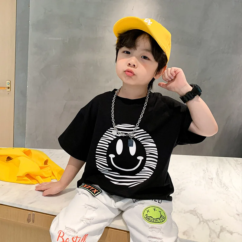 

Футболка с коротким рукавом для мальчиков Новинка Лето 2021 Детское пальто в иностранном стиле красивая футболка с коротким рукавом для мале...