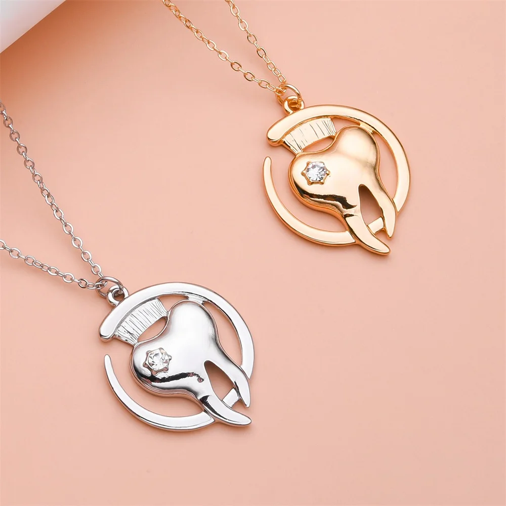

Harong New Toothbrush Teeth Necklace Exquisite Simple Silver Plated Metal Pendant Dental Worker Friend Jewelry Birthday Present