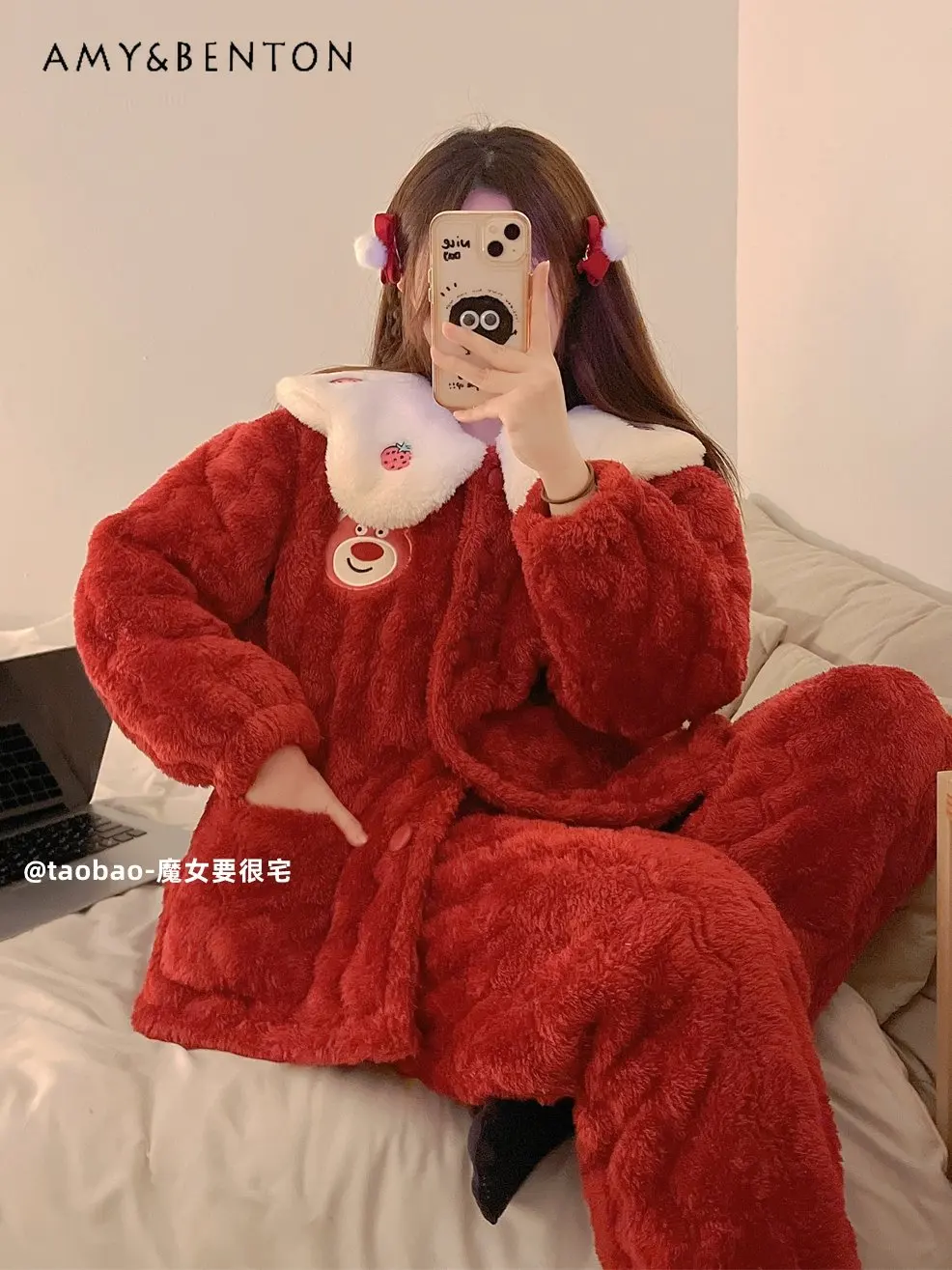 

Women's Winter Cute Cartoon Pajamas Coral Fleece Thickened Three-Layer Quilted Red Homewear Coat and Pant Suit for Ladies