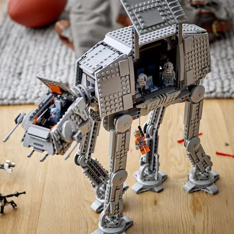 

2021 New 1267 Pieces Star Fier Zu-Zu Walker Moc Motor Space Ship Building Blocks Toys Christmas Gifts 75288