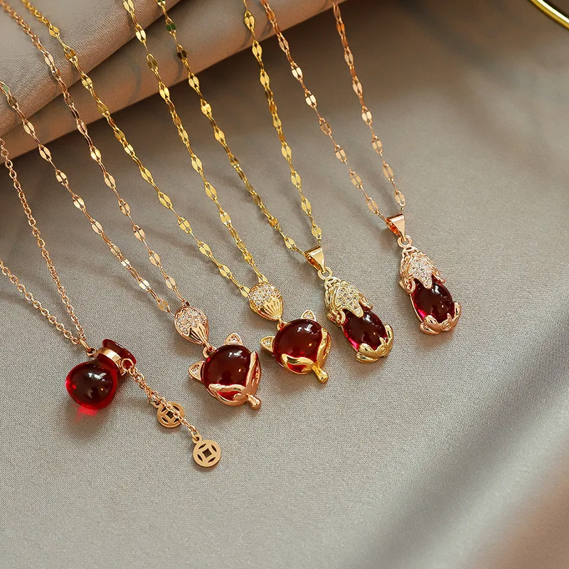 

Luxury Simple Rose Gold Titanium Steel Necklace Women's Clavicle Chain Never Fade Swan Clover Waist Decoration