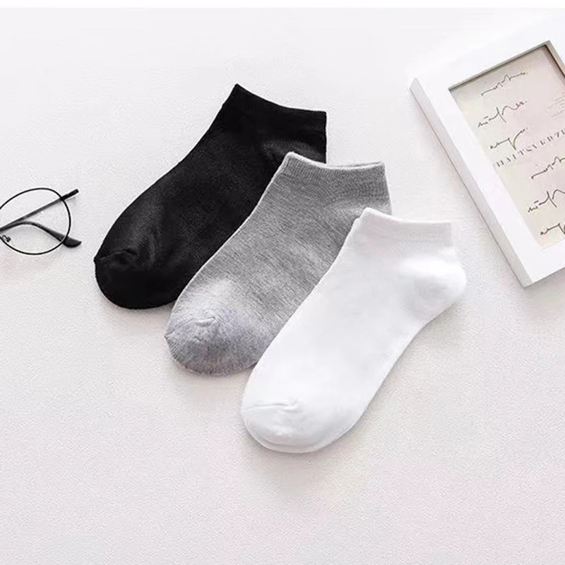

5 Pairs/Lot Low Cut Men Socks Solid Color Black White Gray Breathable Cotton Sports Socks Male Short Socks Women Men