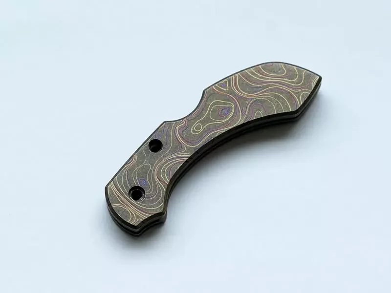 

Титановые накладки для Spyderco C28