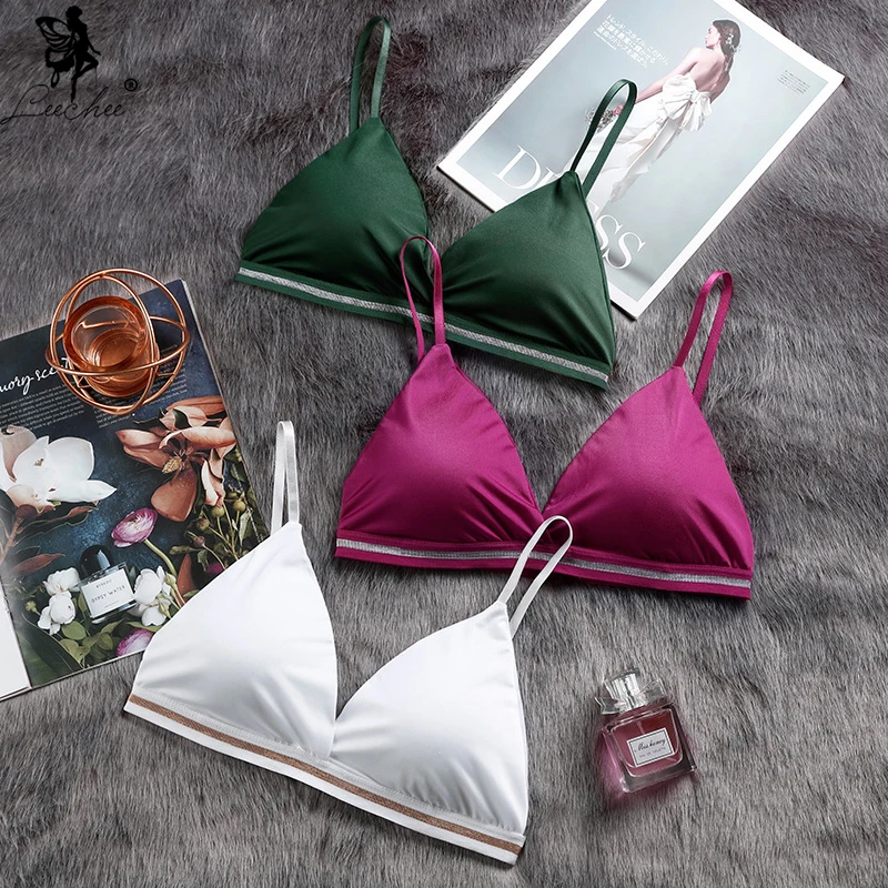 

Leechee 2022 Women Sexy Lingerie Luxury Wrapped Breast Bra Set Women Beautiful Back Underwear Bikini Sexy Women's Underwear