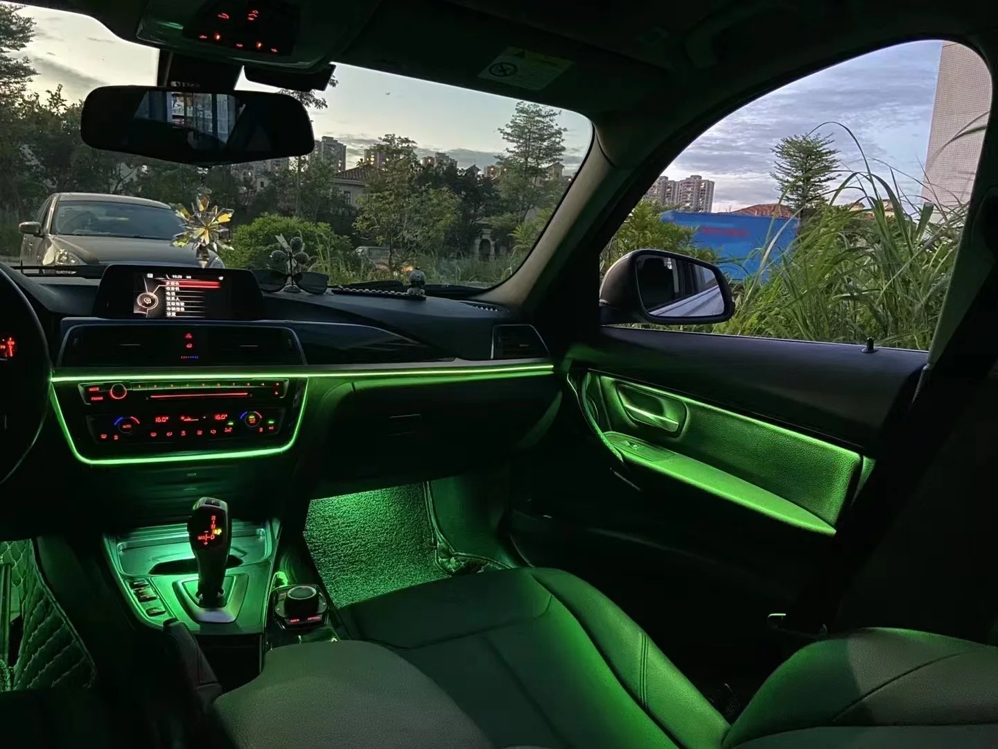 

For BMW Ambient Lights 3 series F30 F31 F34 F35 2013-19 Car Interior Door Set