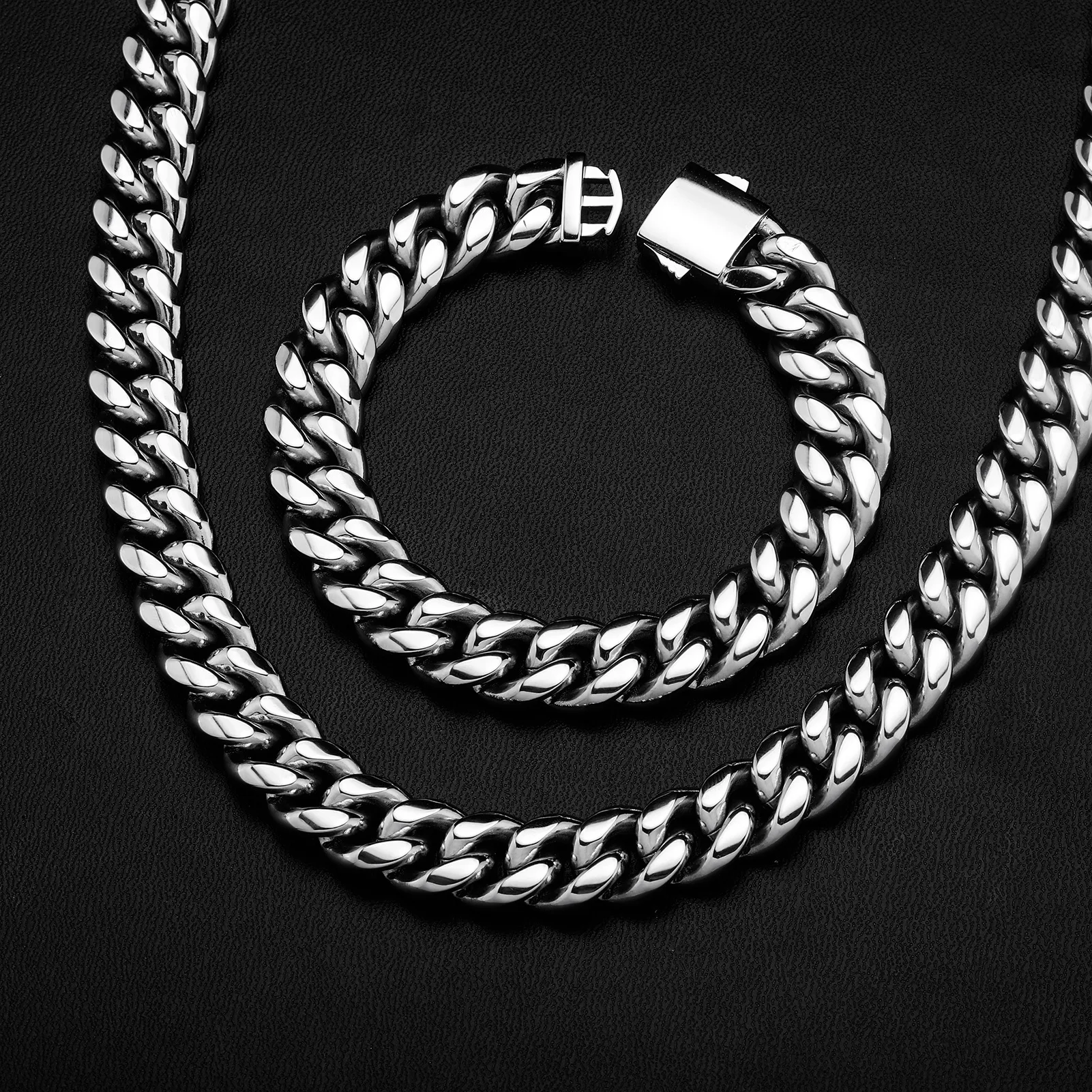 

Men's Hip Hop Jewelry Stainless Steel Cuban Chain Encrypted Titanium Steel Necklace Bracelet Full with Spring Buckle