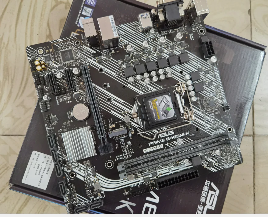 

Материнская плата для настольного компьютера Prime B460M-K поддерживает Память DDR4