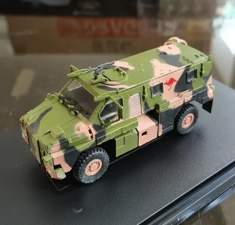Dragon 63030 масштаб 1/72 бронеавтомобиль Змея бронированная модель Bushmaster