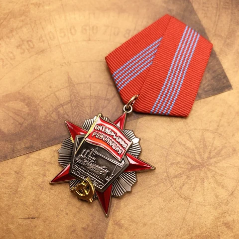 Медаль СССР с серпом и топором времен СССР и Октябрьской революции, металлические значки, памятная копия