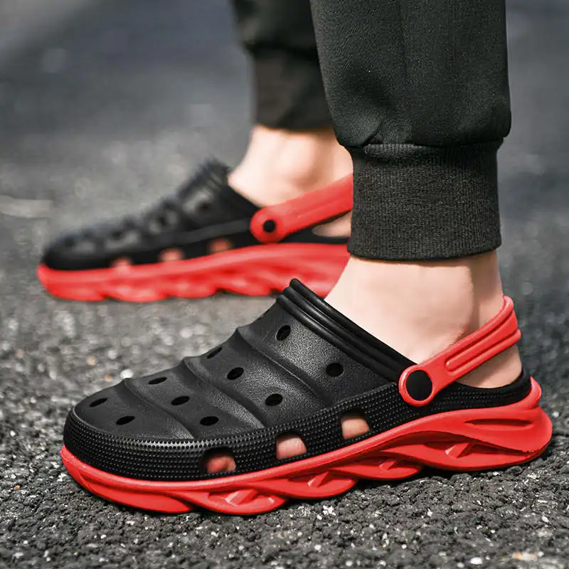 

Multicolored Rubber Clogs With Rubber Sole Sandals Summer Height Increasing Flip Flops Male-To-Male Dad Male Shoes Punk Tennis