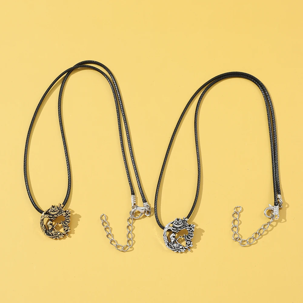 Ожерелье с кулоном Алиса в стране чудес Дисней Элис мечтает путешествовать