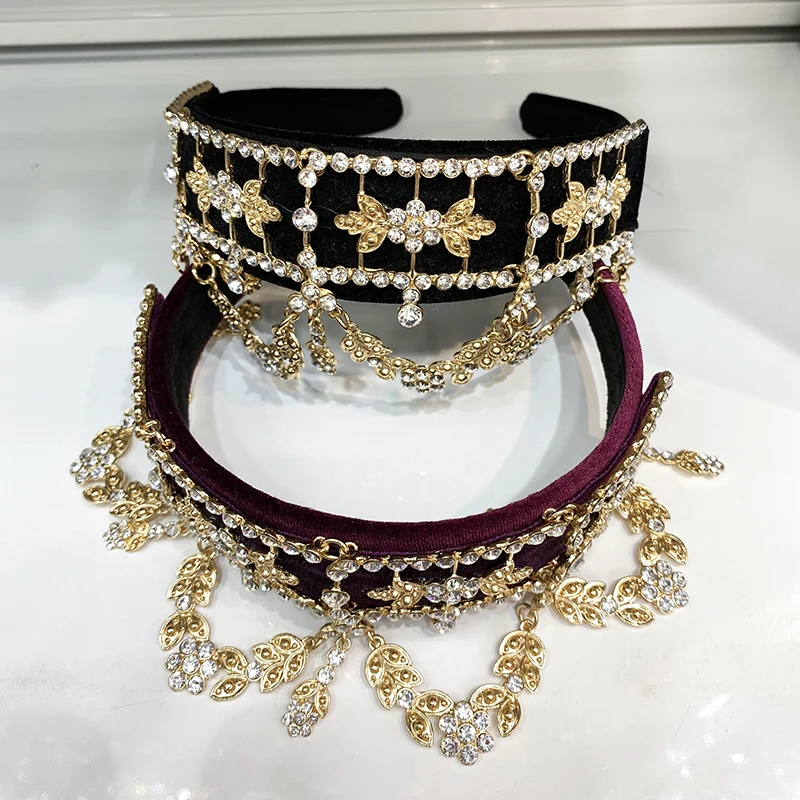 

Baroque Fashion Rhinestone Hairband WomenVelvet hairband,Geometric Tassels Exaggerated Graduation Catwalk Baroque Hair Hoop