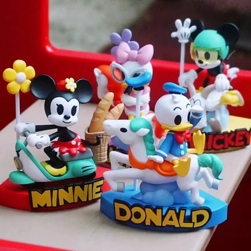 

Disney Mickey And His Friends Model Dolls Carousel Series Action Figure Collectible Desktop Decoration Children's Gift Toys