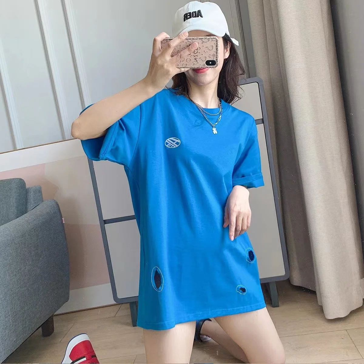 

Футболка с отверстиями для пары, Корейская версия бренда ADER ERROR, новинка 2023, свободная летняя футболка с короткими рукавами для мужчин и женщ...