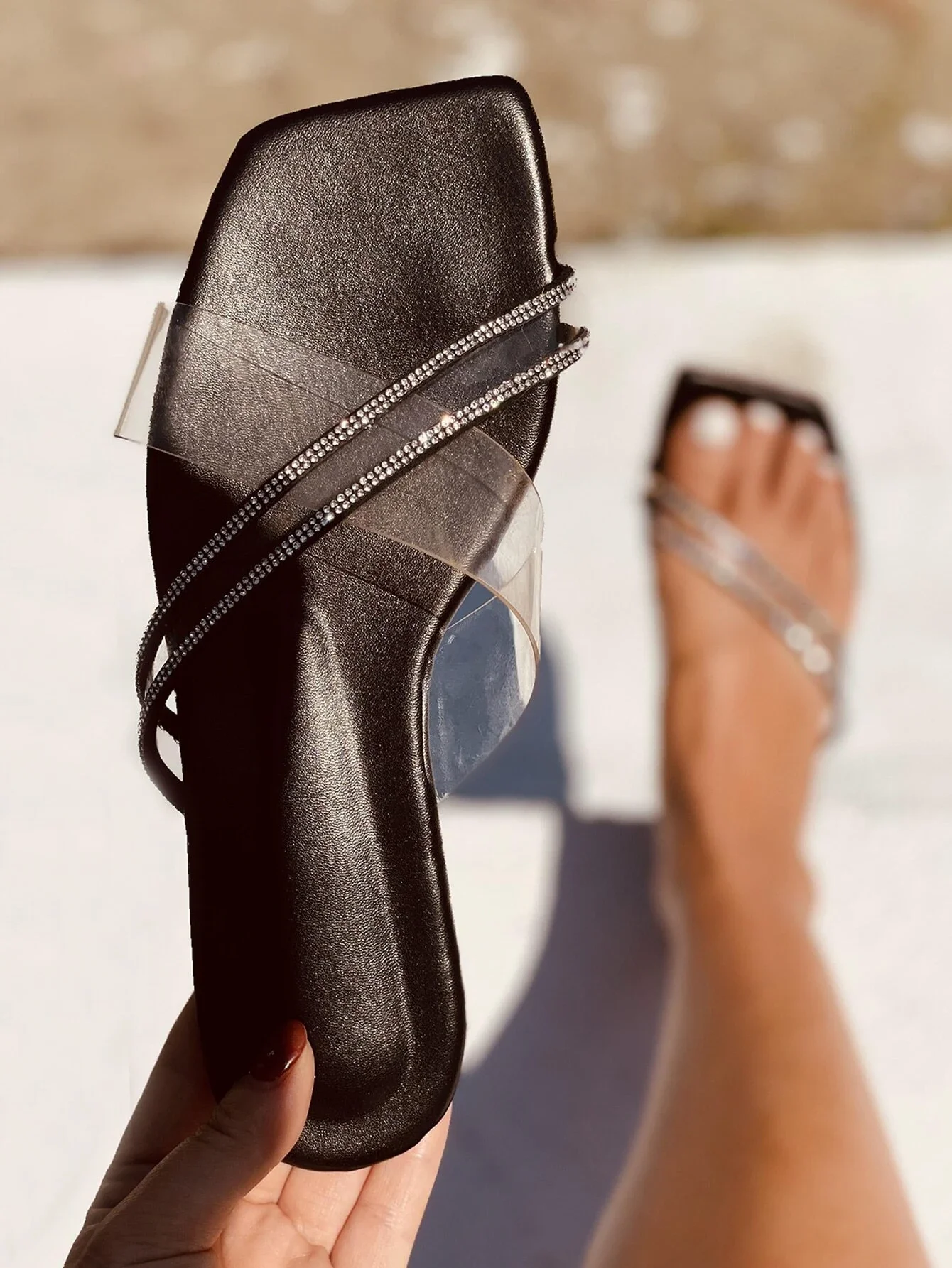 

Clear Rhinestone Decor Slide Sandals