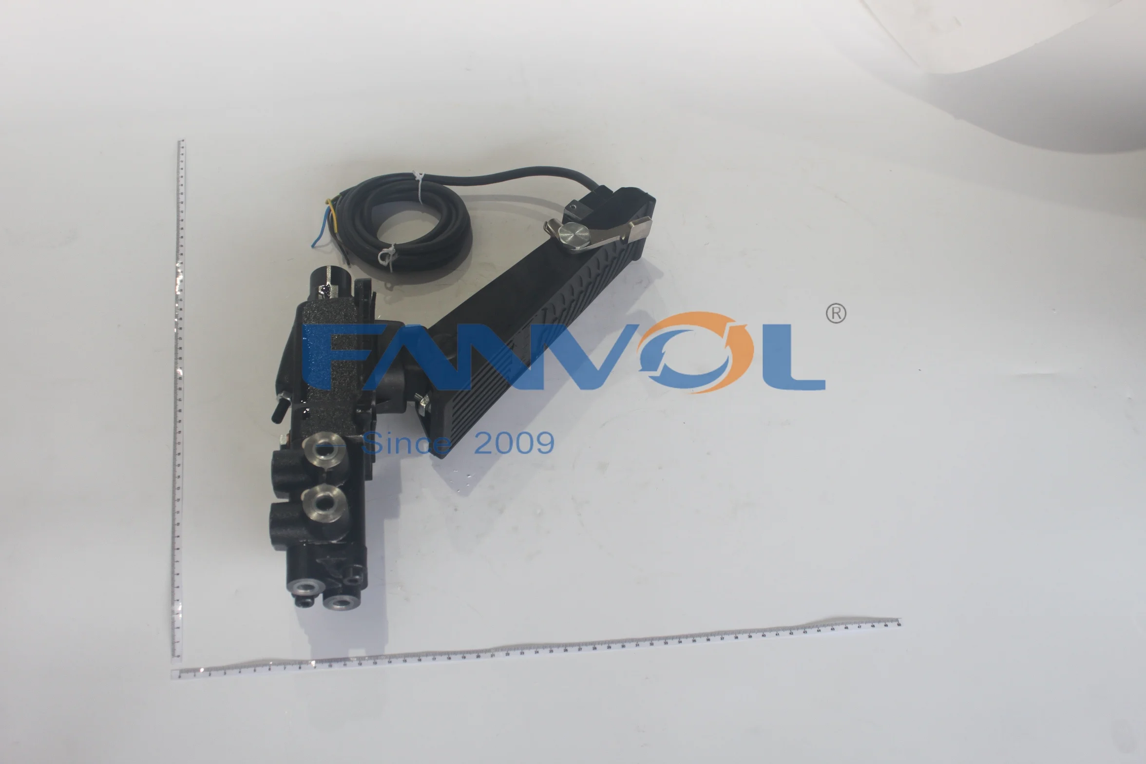 Фото Тормозная педаль Fantuzzi/Terex 2577.020.0008/2577.020.0009/2577.020.0012/912039166 №2