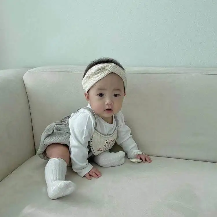 2022 Spring New Baby Girl Bodysuit Fashion Flower Embroidery Infant Girls Summer Sleeveless Cotton Linen Jumpsuit Clothes 0-24M