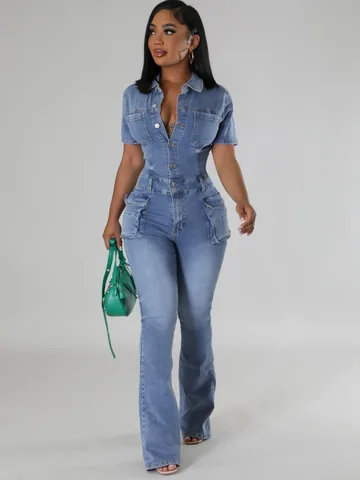 Женский джинсовый комбинезон с коротким рукавом и отложным воротником
