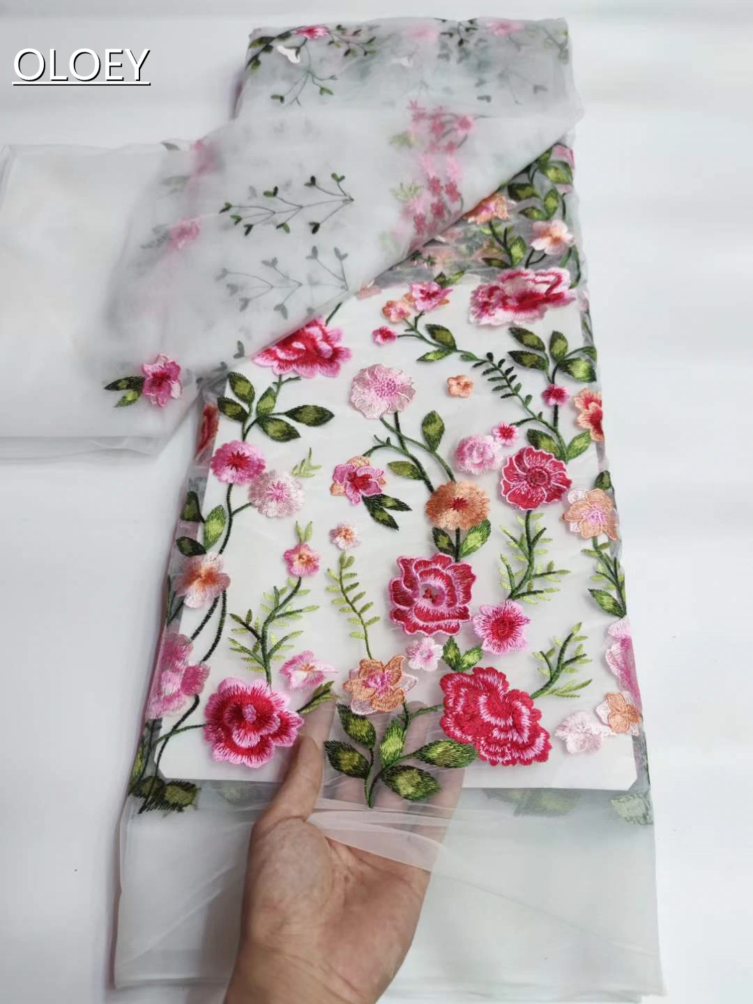 

High Quality Elegant French Mesh Embroidery Tulle 3D Flower Fabric African Nigerian Lace Fabric For Wedding Party Dress YY4300