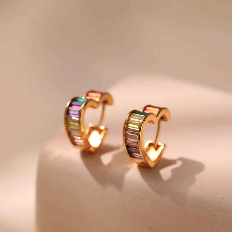 

Trendy Color Zircon Heart Shaped Small Hoop Earrings Summer Waterproof 18K Gold Plated CZ CubiC Zirconia Ear Rings for Women