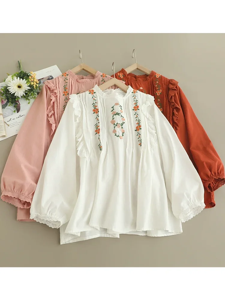 Уникальная плиссированная хлопковая рубашка с рюшами и воротником-стойкой