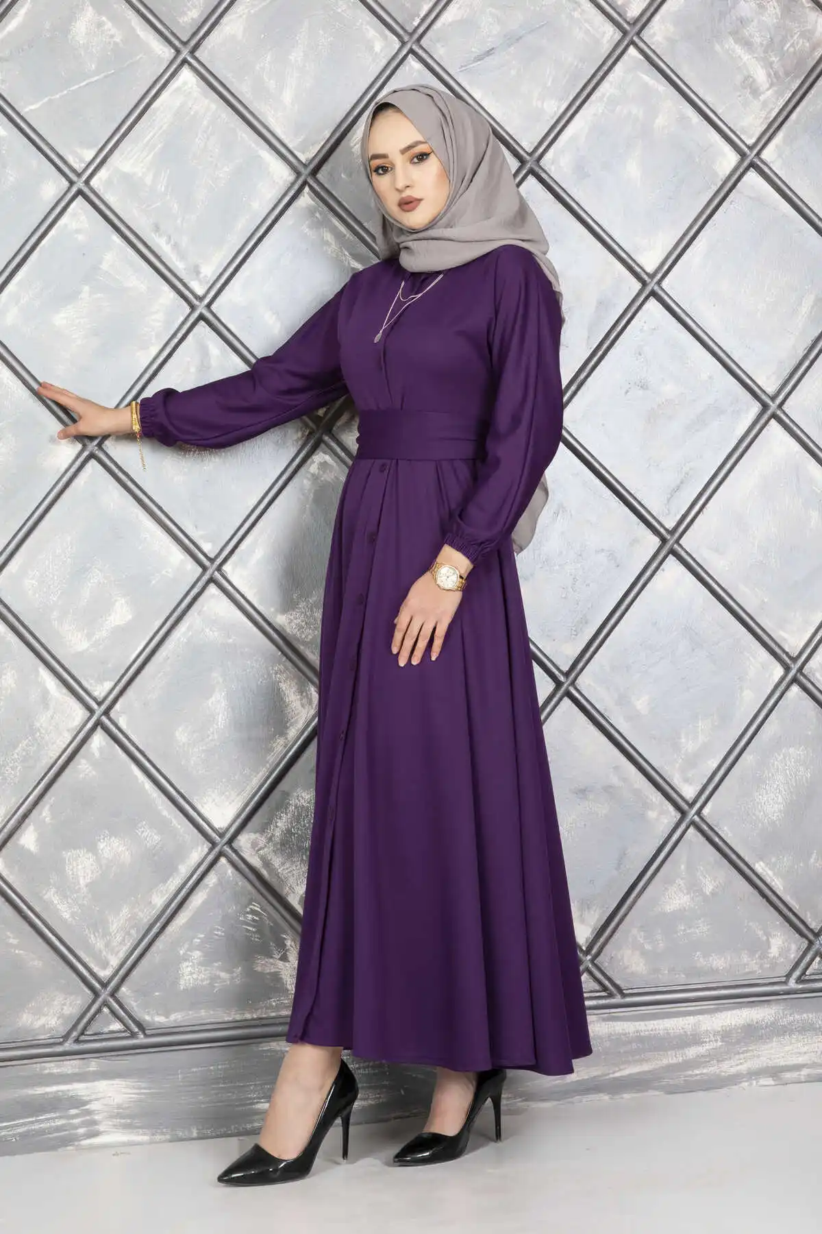 

2022 New Fashion Button Down Belted Hijab Dress Women Youth Fashion Casual Version Ladies Abaya Stylish Quality Luxury Designer
