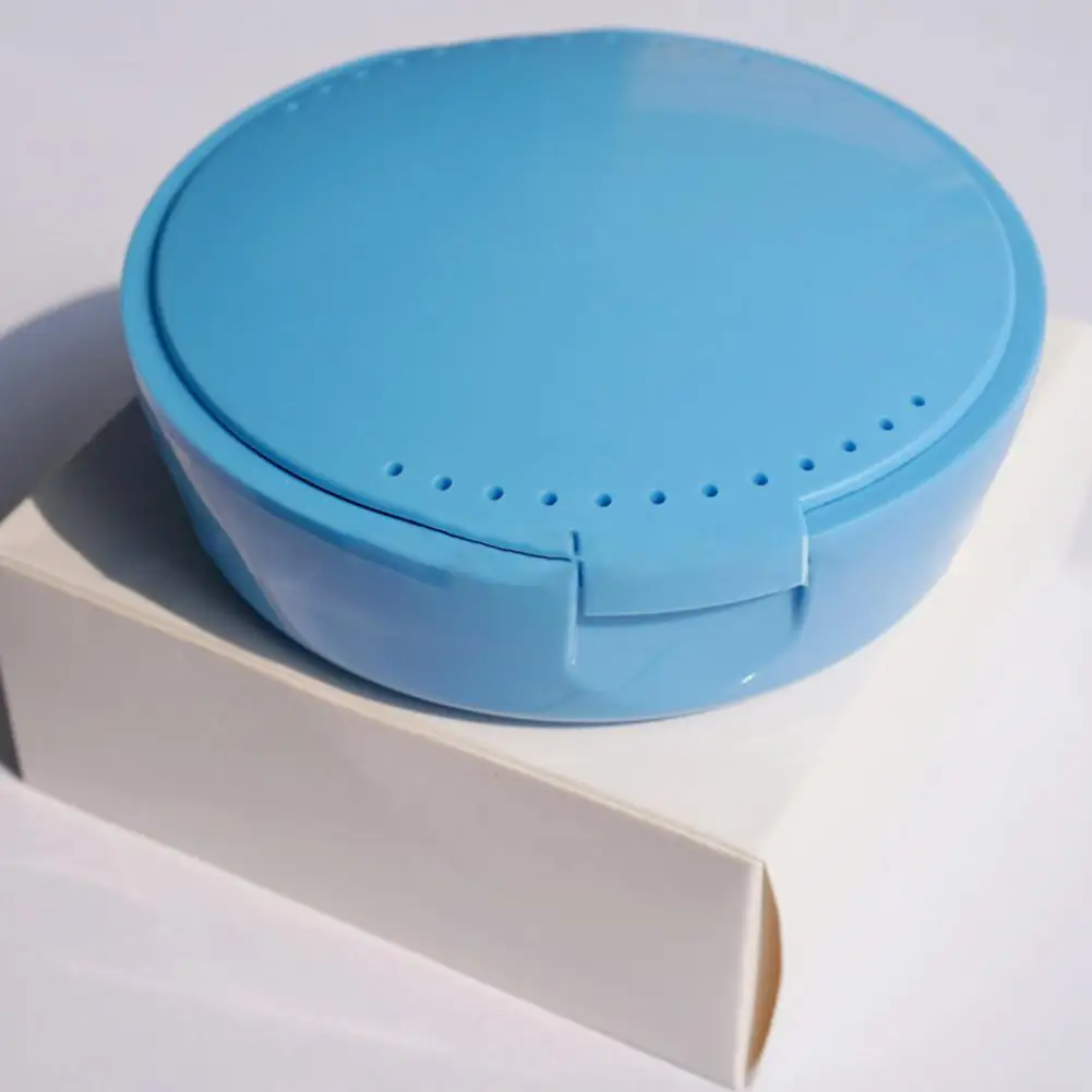 Коробка для зубных протезов с защитой от трещин и зеркалом удобная портативная