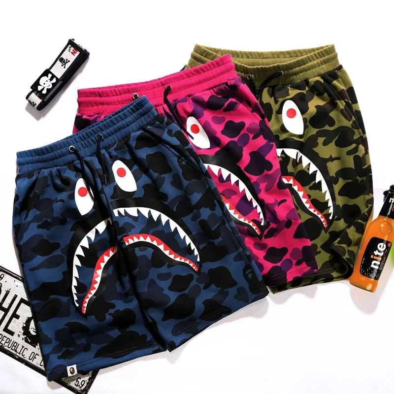 

2024 New BAPE influx of shark mouth camouflage large straight shorts teenage tie five pants summer men and women A BATHING APE