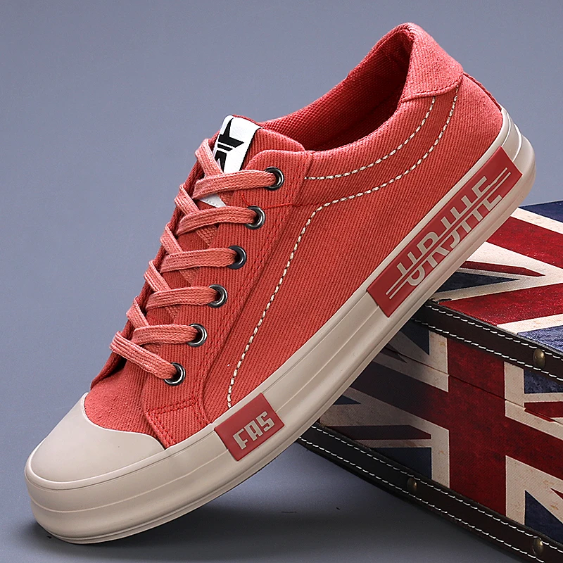 Рисунок 3 - Кроссовки мужские с низким верхом