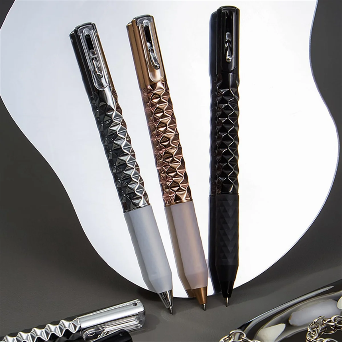 Геометрическая металлическая мятая ручка для снятия стресса выдвижная гелевая 0