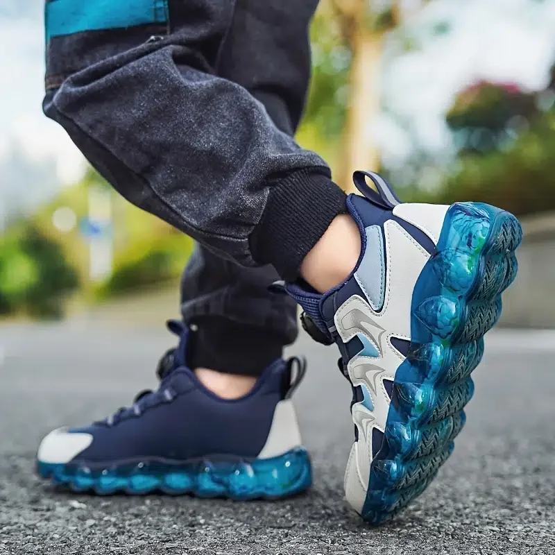 Kids New Lightweight Sneakers Breathable Running Shoes With Unique Design