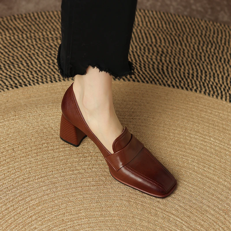 

2022 Spring New Genuine Leather Woman Shoes LEISURE Women Slip-On Sheepskin Pumps Square Toe Heels Shoes Women Zapatos De Mujer