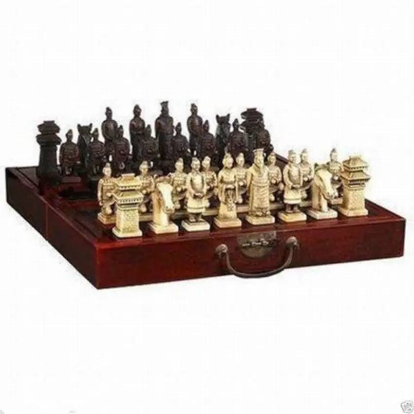 

CHINESE DRAGON WOOD LEATHER BOX WITH 32 CHESS SETroomcraft Art Statue Home decoration