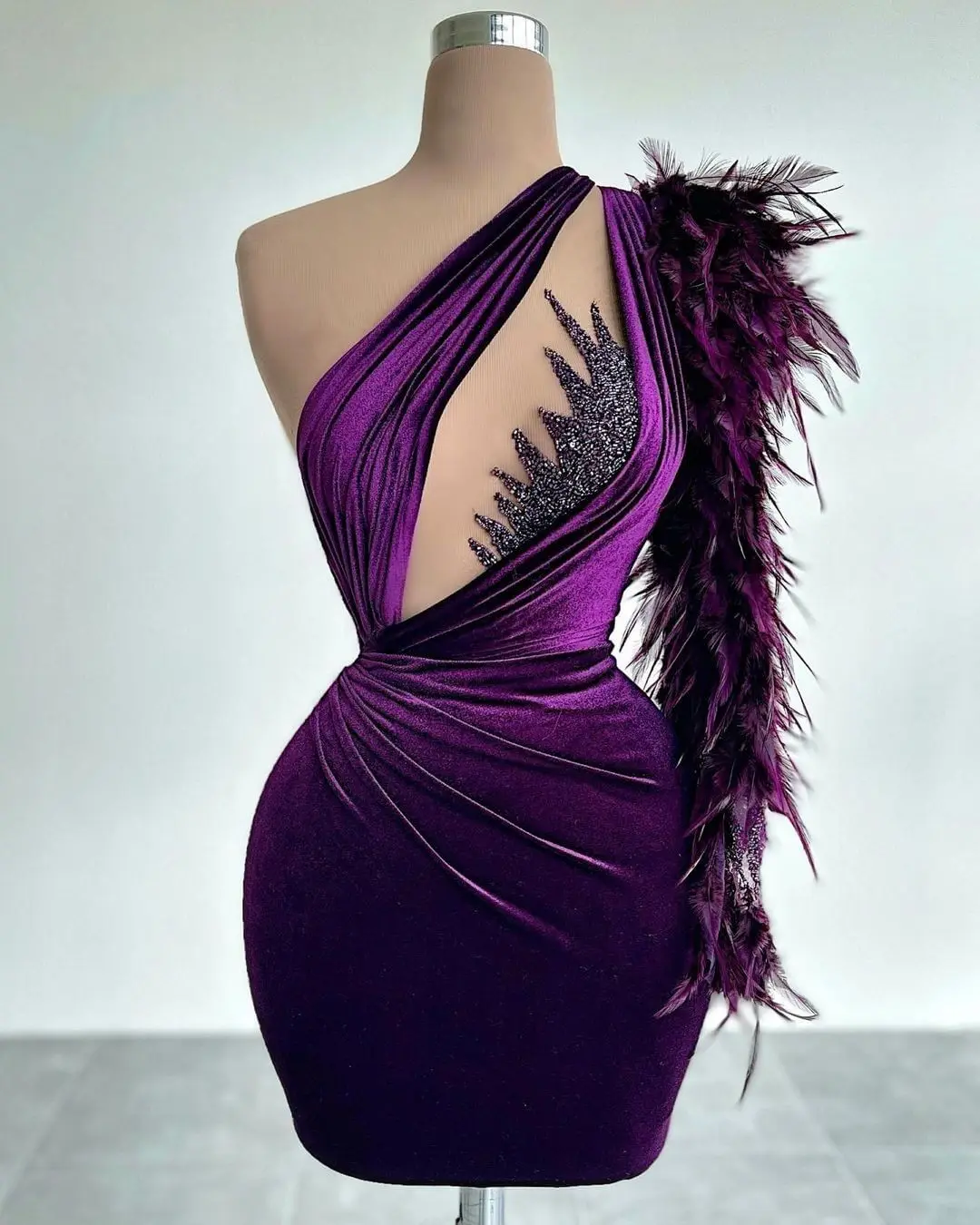 Сексуальные короткие фиолетовые коктейльные платья для женщин на одно плечо с